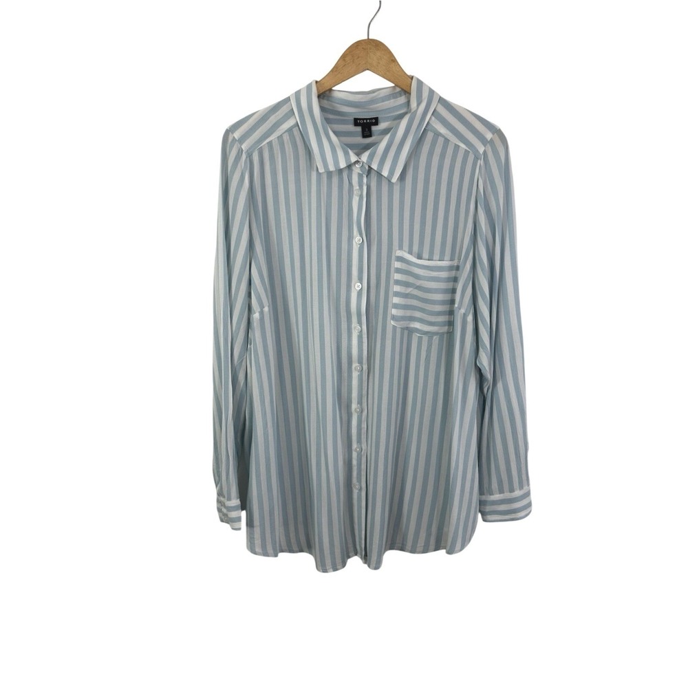 Torrid Esther Blue White Striped Button Down Shirt Womens Size 3X Coastal Beachy